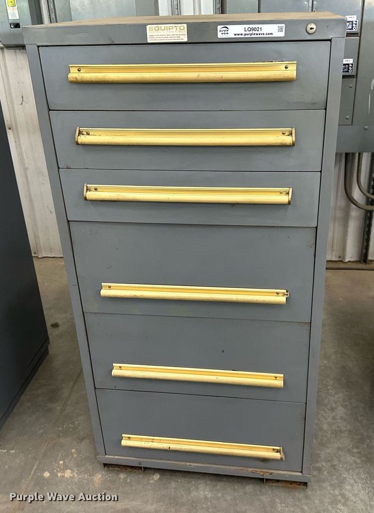 image for item LQ9021 Equipto  storage cabinet 