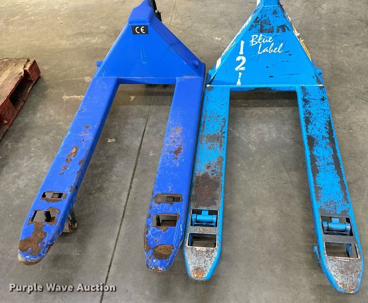 image for item LQ9022 (2) pallet jacks 