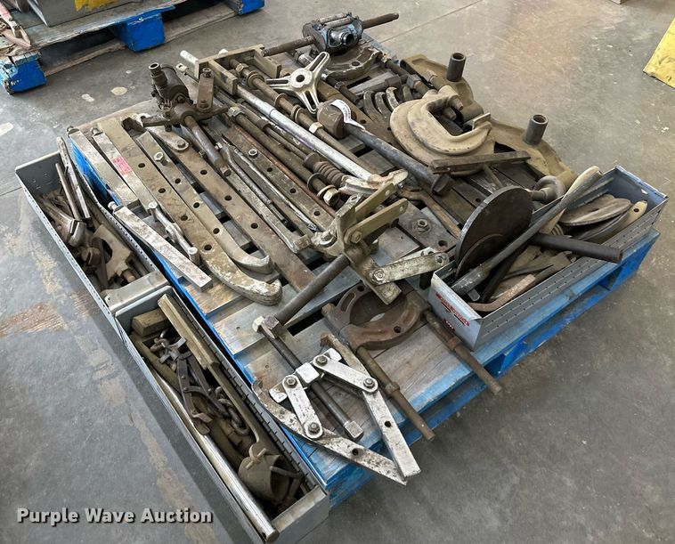 image for item LQ9024 Tools