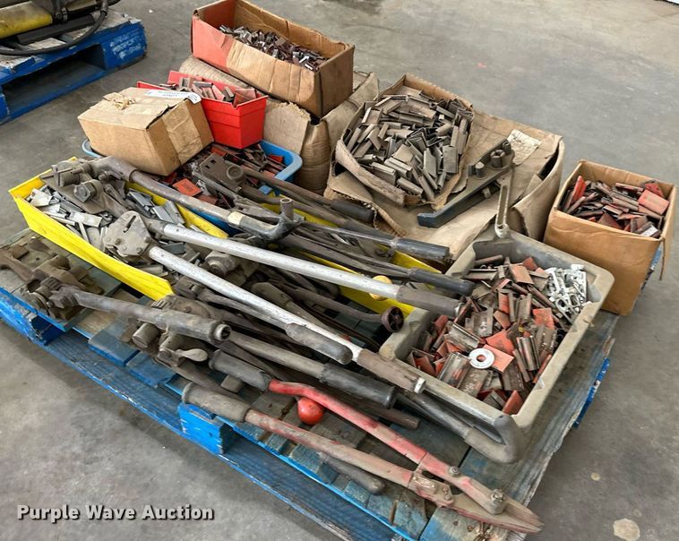 image for item LQ9025 Signode  tools