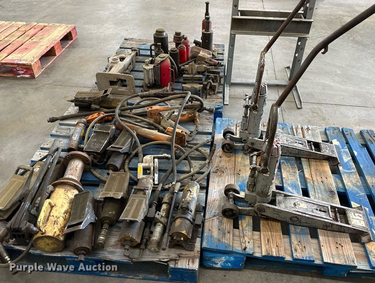 image for item LQ9026 Tools