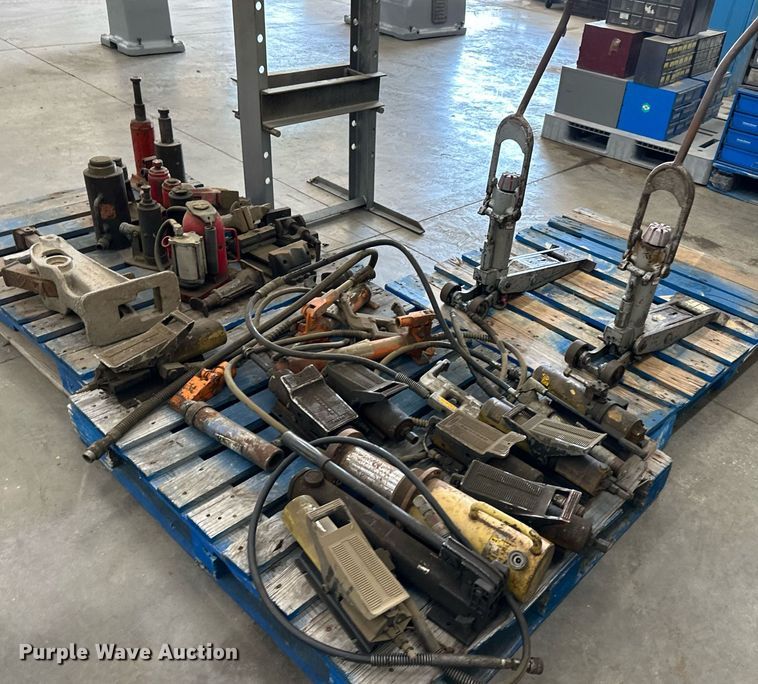 image for item LQ9026 Tools