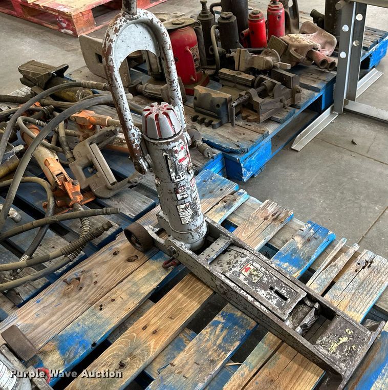 image for item LQ9026 Tools