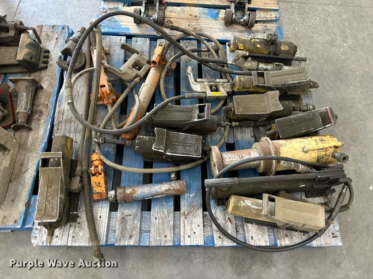 image for item LQ9026 Tools