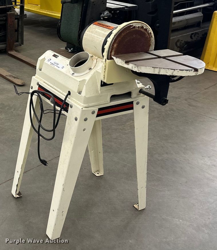 image for item LQ9028 Jet JSG-96 belt sander