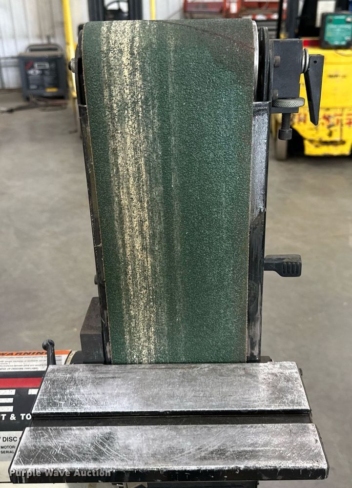 image for item LQ9028 Jet JSG-96 belt sander