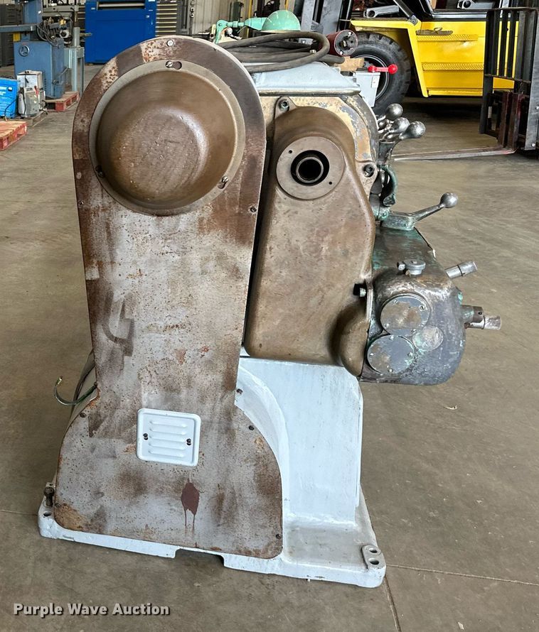 image for item LQ9029 1944 Monarch  CW 16