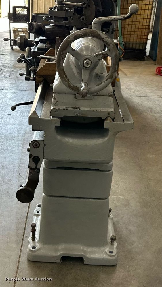 image for item LQ9029 1944 Monarch  CW 16