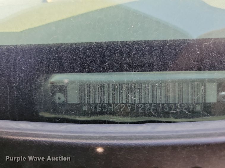 image for item LQ9103 2002 Chevrolet Silverado 2500HD  Ext. Cab pickup truck