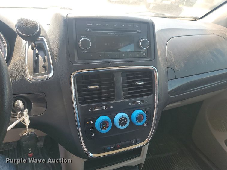 image for item LQ9224 2014 Dodge Grand Caravan  van