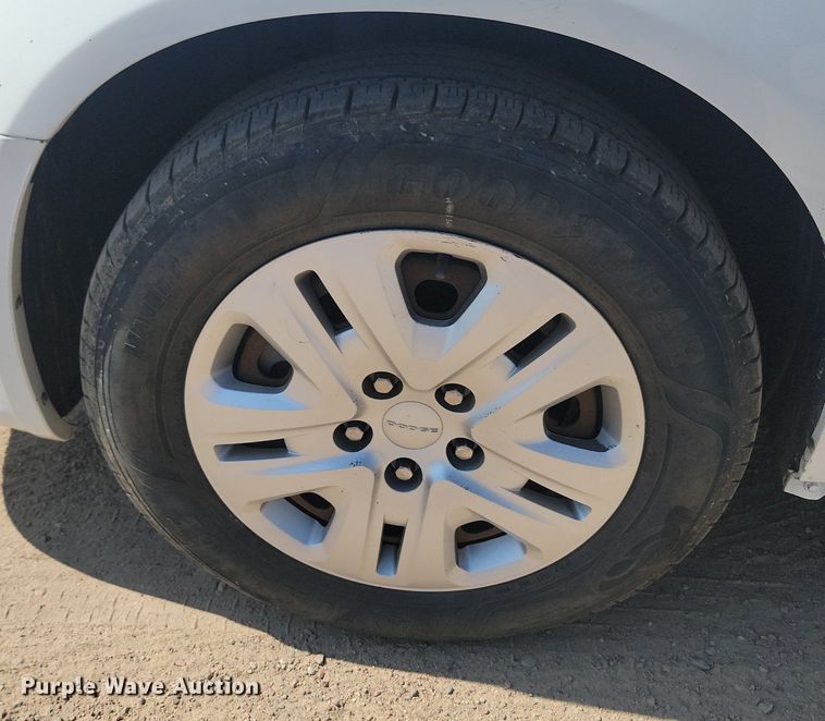 image for item LQ9224 2014 Dodge Grand Caravan  van