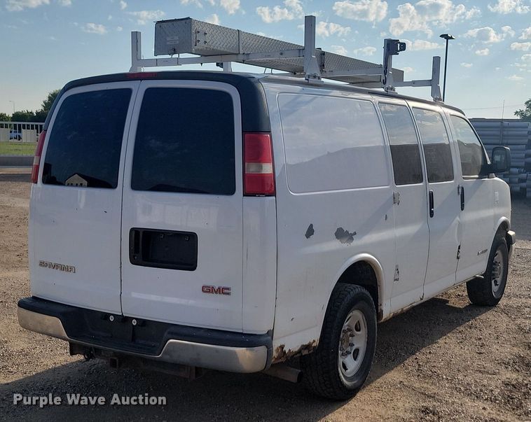 image for item LQ9233 2006 GMC 2500 Savana  van