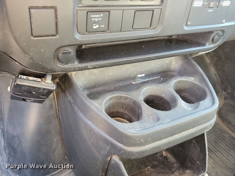 image for item LQ9233 2006 GMC 2500 Savana  van