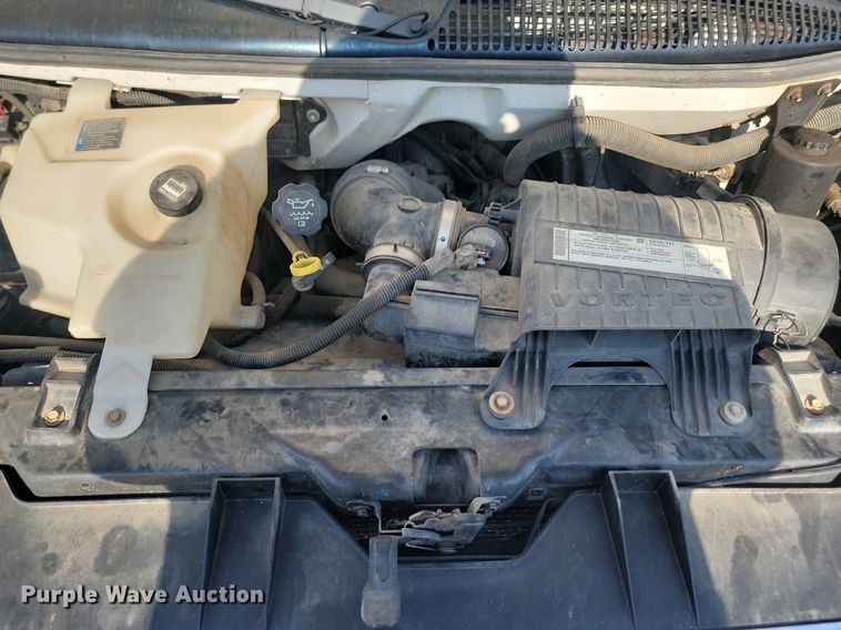 image for item LQ9233 2006 GMC 2500 Savana  van