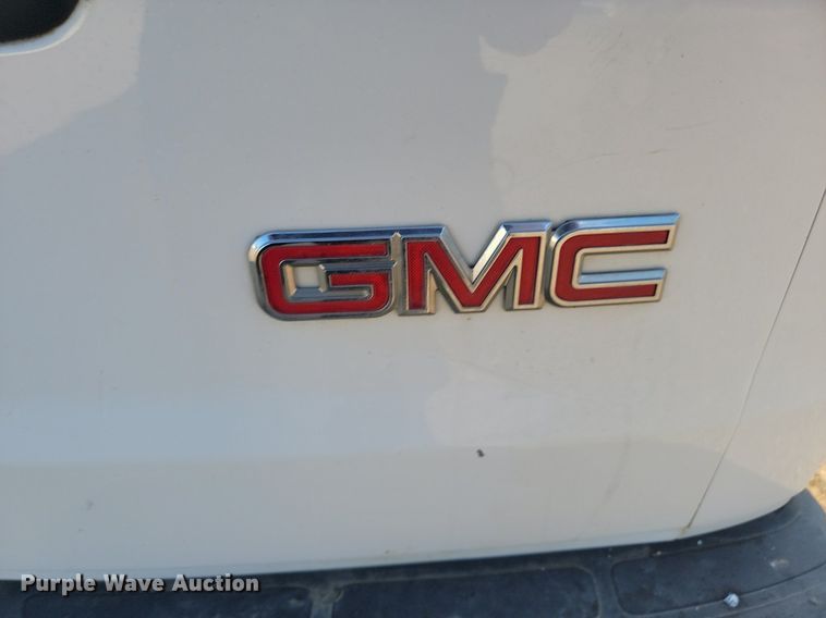 image for item LQ9233 2006 GMC 2500 Savana  van