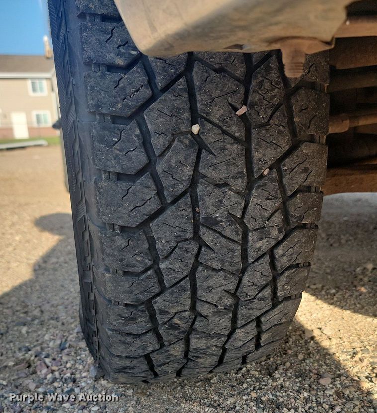 image for item LQ9233 2006 GMC 2500 Savana  van