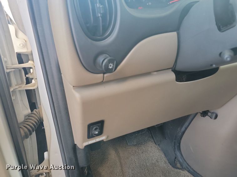 image for item LQ9236 2007 Winnebago Impulse  RV