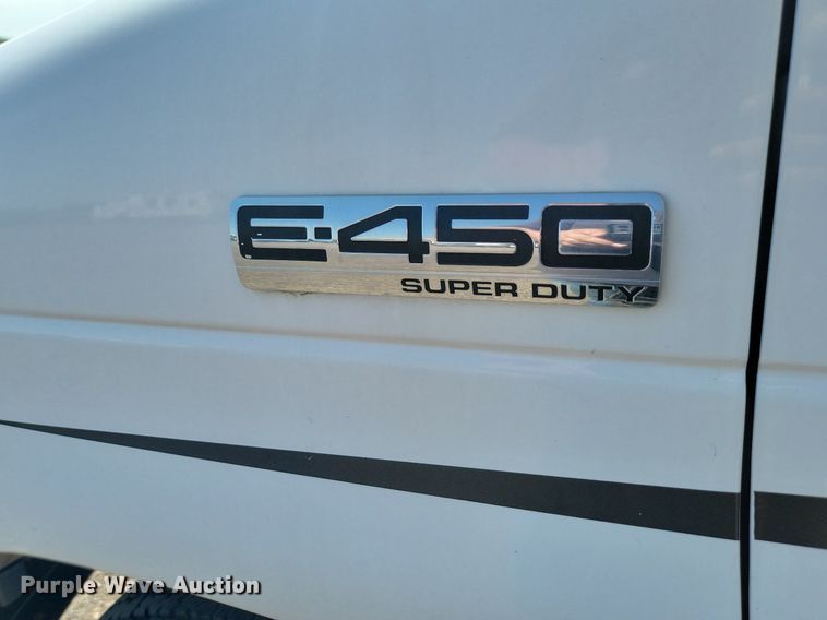 image for item LQ9236 2007 Winnebago Impulse  RV