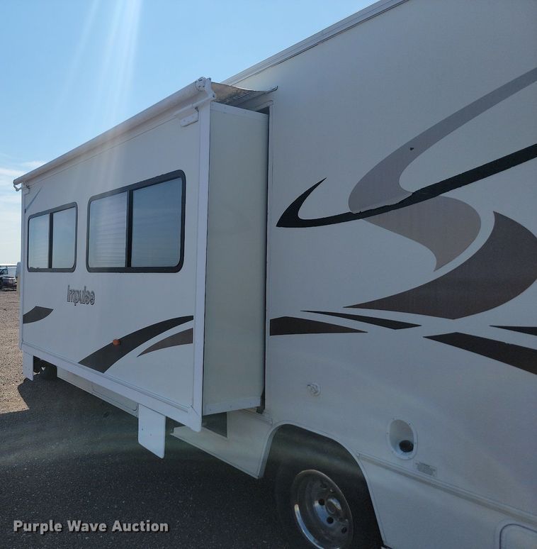 image for item LQ9236 2007 Winnebago Impulse  RV