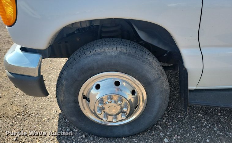 image for item LQ9236 2007 Winnebago Impulse  RV