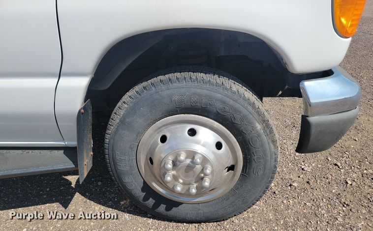 image for item LQ9236 2007 Winnebago Impulse  RV