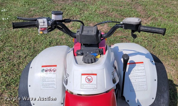 image for item LQ9263 2000 Polaris Trail Boss 325 ATV