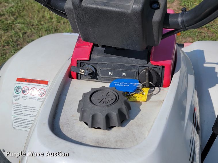 image for item LQ9263 2000 Polaris Trail Boss 325 ATV