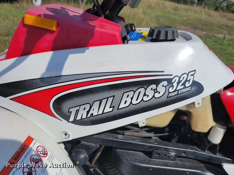 image for item LQ9263 2000 Polaris Trail Boss 325 ATV