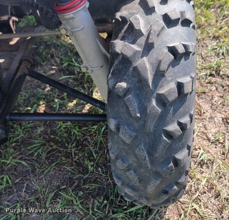 image for item LQ9263 2000 Polaris Trail Boss 325 ATV