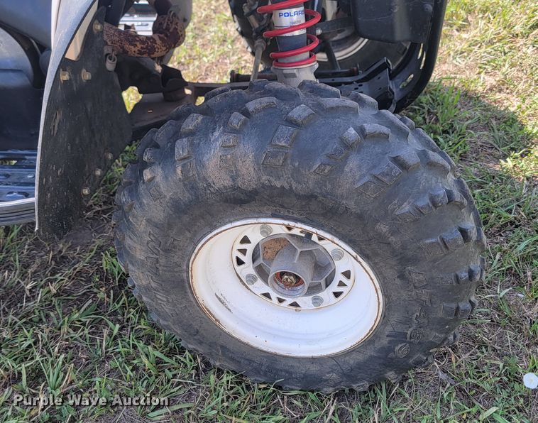 image for item LQ9263 2000 Polaris Trail Boss 325 ATV