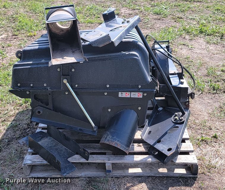 image for item LQ9264 Hustler 931766  bagger