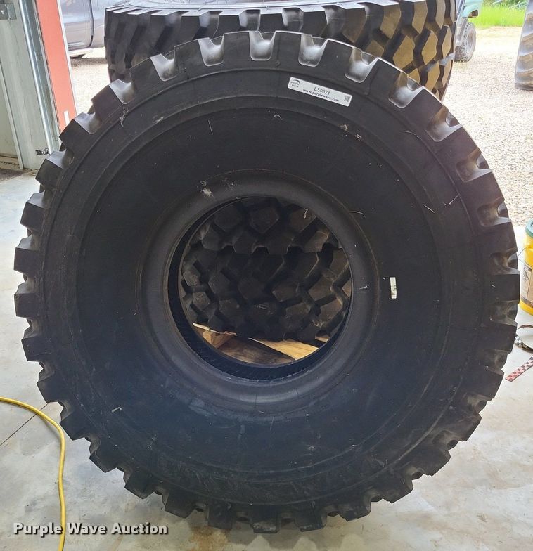 image for item LS9671 (4) Michelin XZL 16.00R20