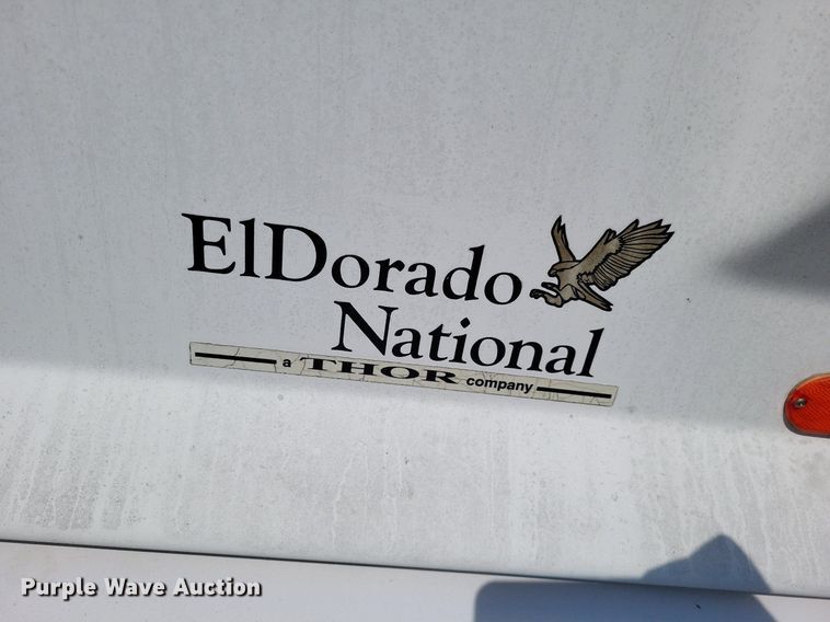 image for item LS9691 2003  Ford E450 Super Duty  shuttle bus