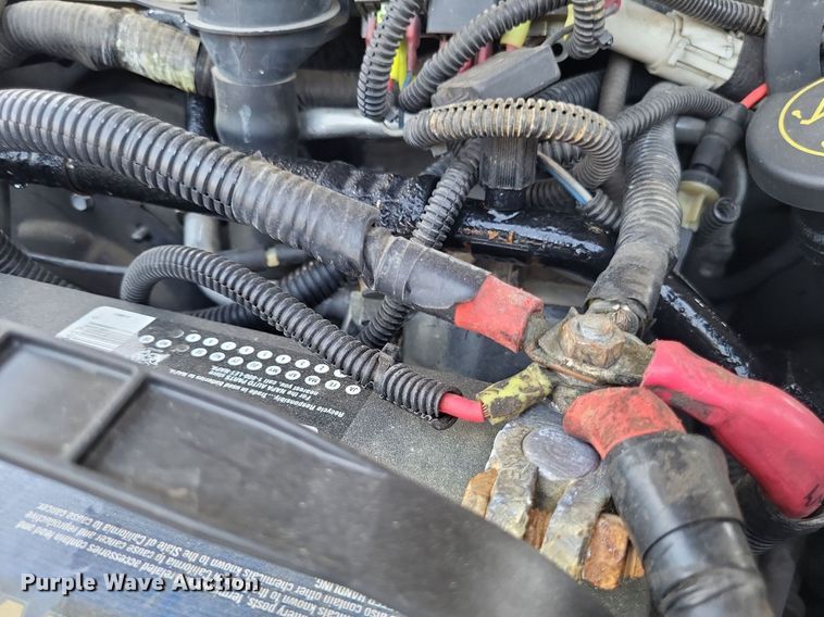 image for item LS9691 2003  Ford E450 Super Duty  shuttle bus