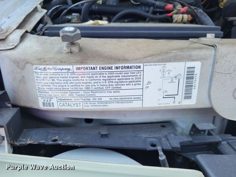 image for item LS9691 2003  Ford E450 Super Duty  shuttle bus