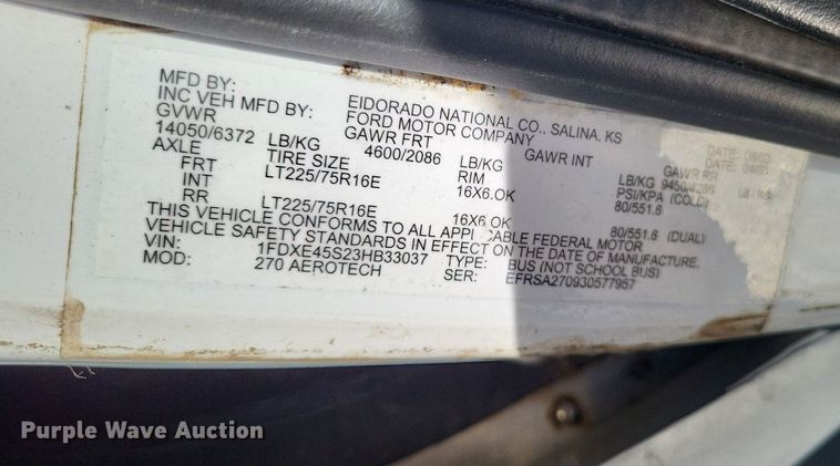 image for item LS9691 2003  Ford E450 Super Duty  shuttle bus