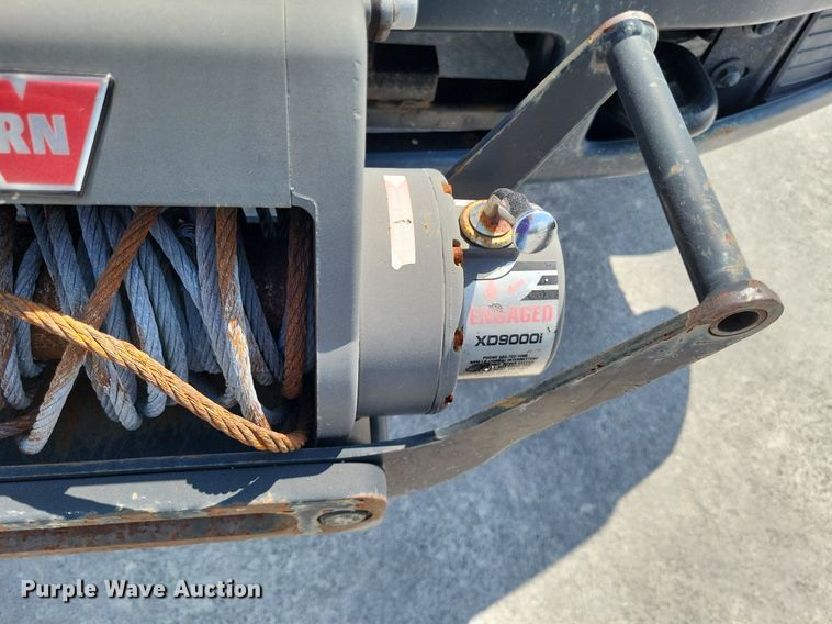 image for item LS9692 2010  Ford F250 Super Duty XL  SuperCab utility bed pickup truck