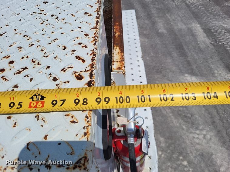 image for item LS9692 2010  Ford F250 Super Duty XL  SuperCab utility bed pickup truck