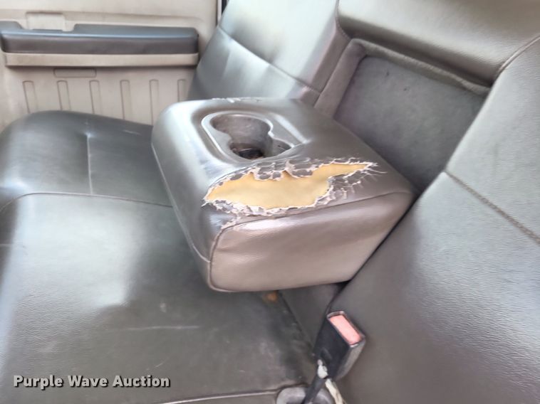 image for item LS9692 2010  Ford F250 Super Duty XL  SuperCab utility bed pickup truck