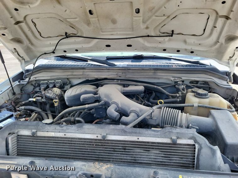 image for item LS9692 2010  Ford F250 Super Duty XL  SuperCab utility bed pickup truck