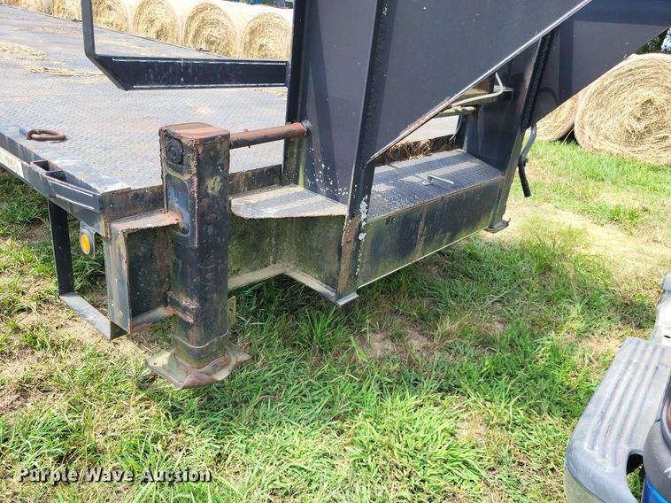 image for item LS9693 2011 Jerry James  flatbed trailer