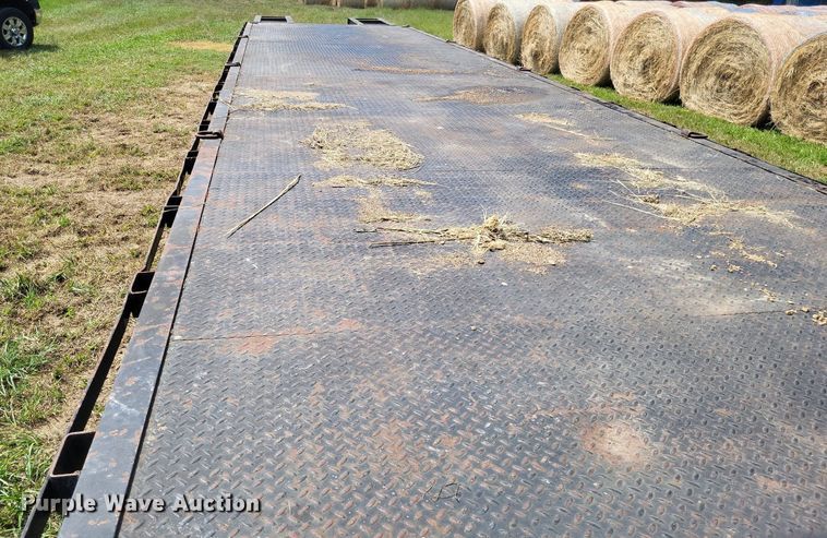 image for item LS9693 2011 Jerry James  flatbed trailer