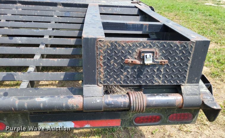 image for item LS9693 2011 Jerry James  flatbed trailer