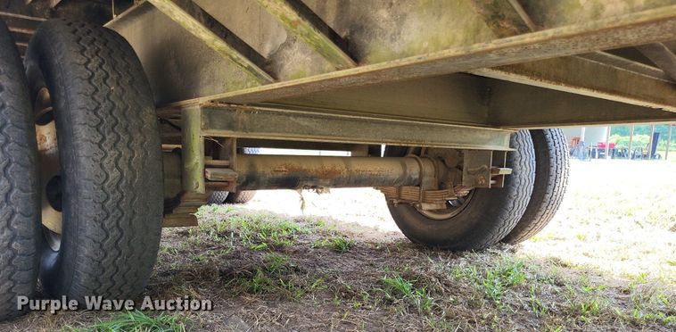 image for item LS9693 2011 Jerry James  flatbed trailer