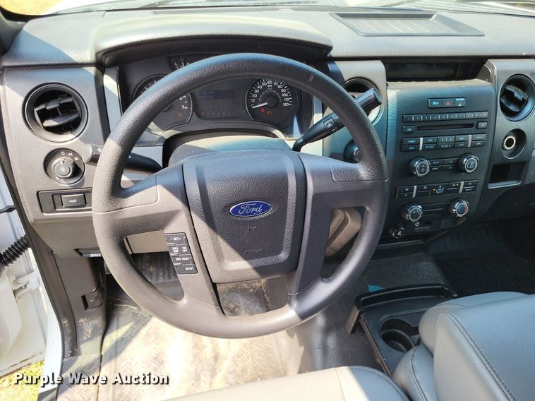 image for item LS9694 2011  Ford F150 XL  pickup truck