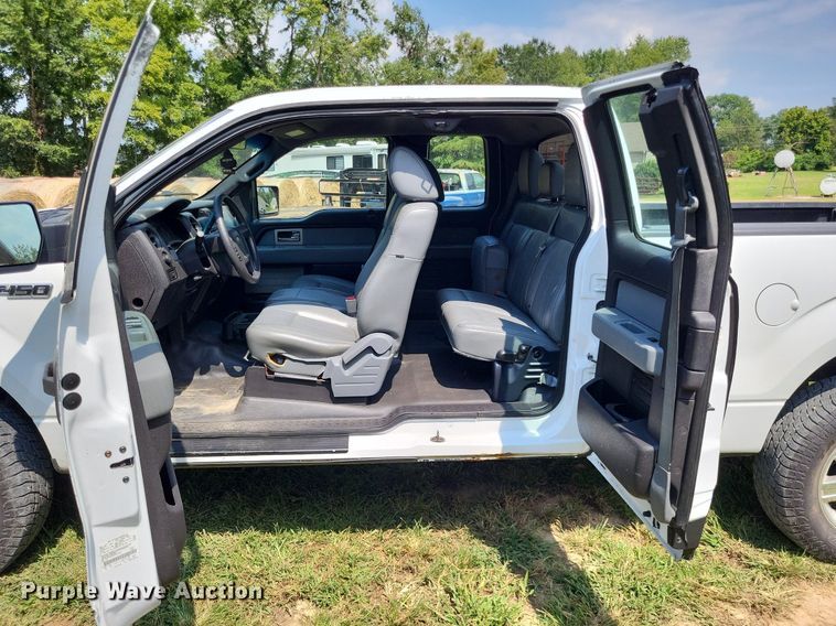 image for item LS9694 2011  Ford F150 XL  pickup truck