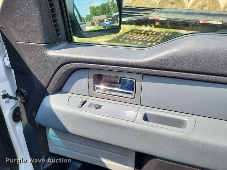 image for item LS9694 2011  Ford F150 XL  pickup truck