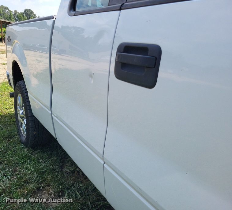 image for item LS9694 2011  Ford F150 XL  pickup truck