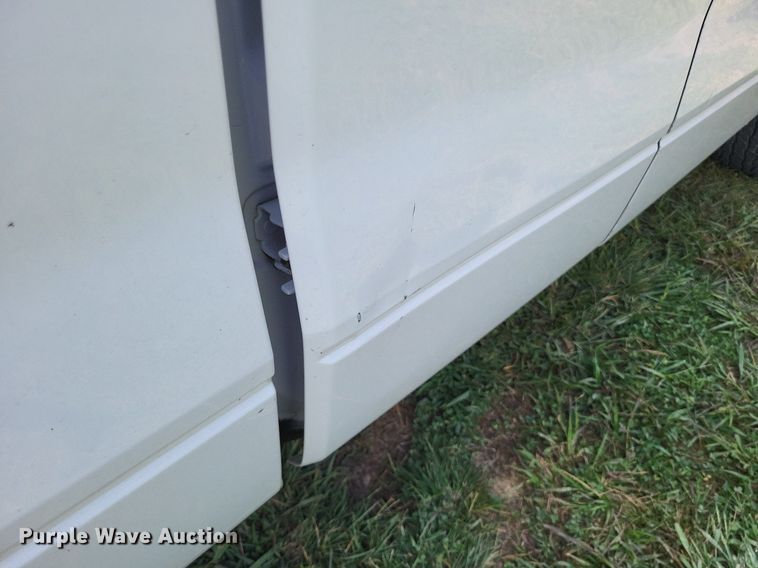 image for item LS9694 2011  Ford F150 XL  pickup truck