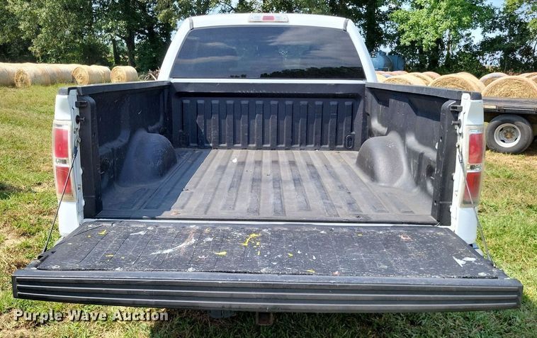 image for item LS9694 2011  Ford F150 XL  pickup truck